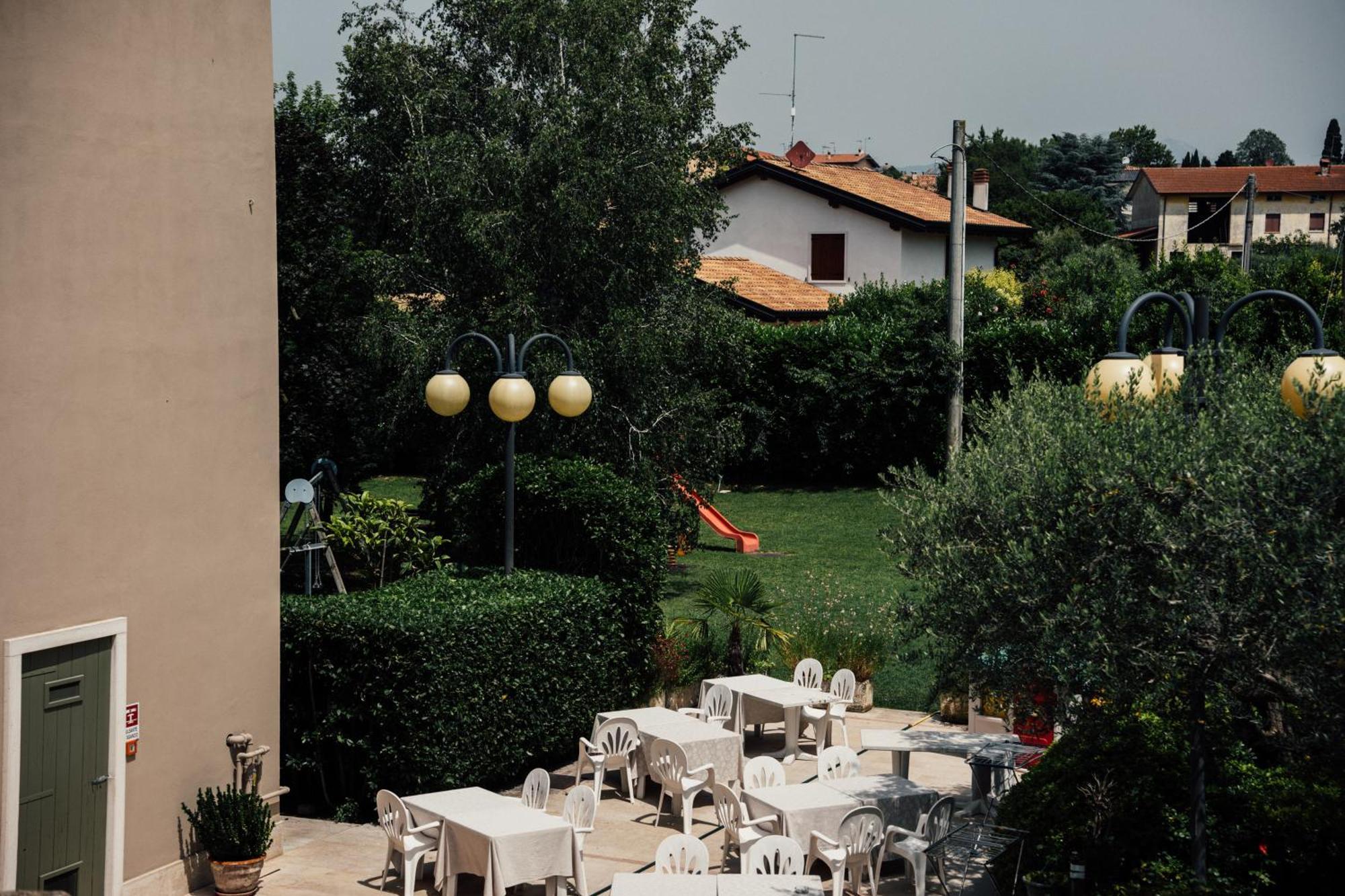 Albergo La Meridiana Castelnuovo del Garda Zewnętrze zdjęcie