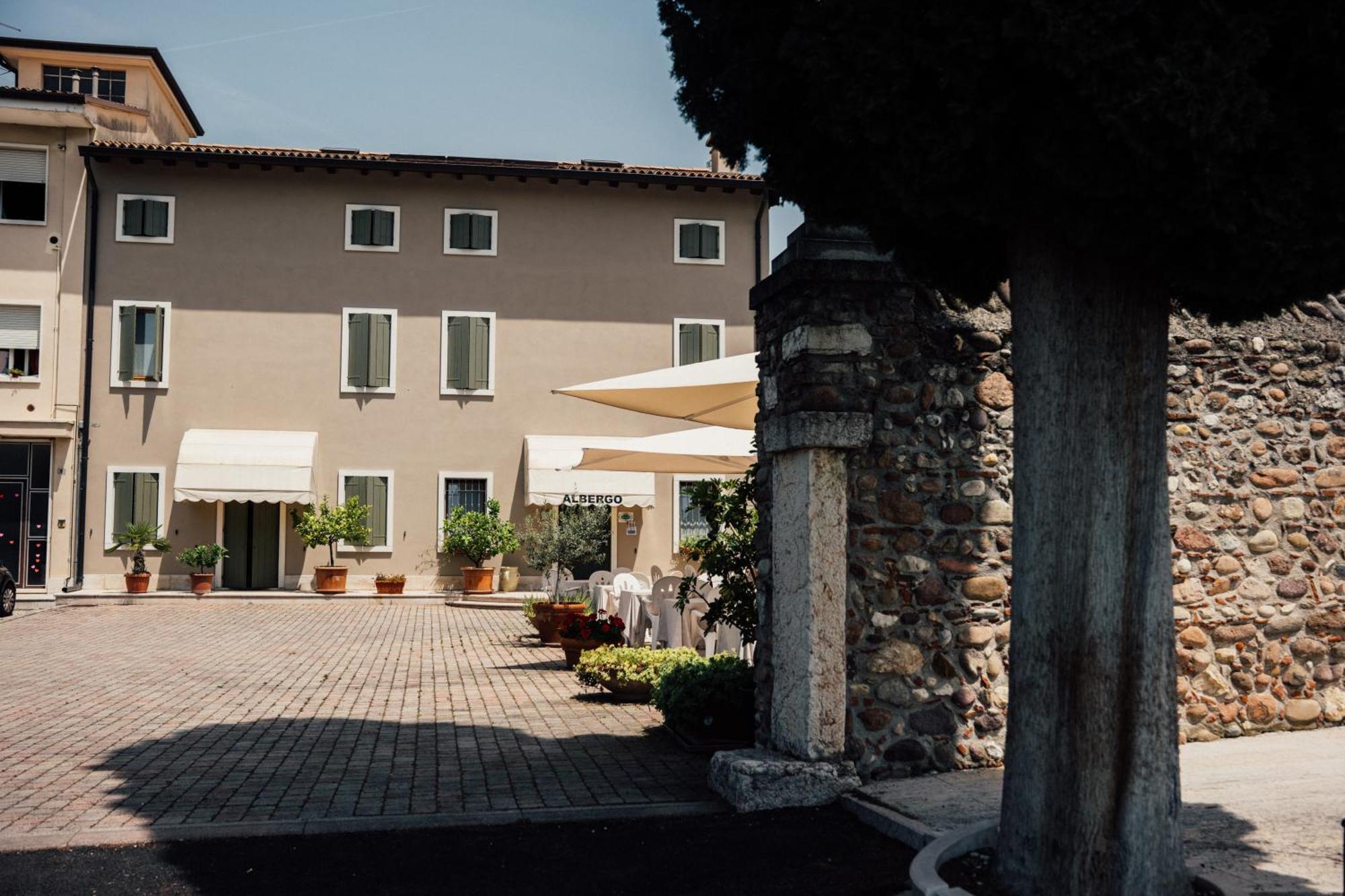 Albergo La Meridiana Castelnuovo del Garda Zewnętrze zdjęcie
